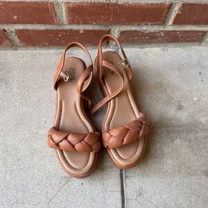Nordstrom Rack Carmela Braided Platform Wedge Sandal in Light Brown